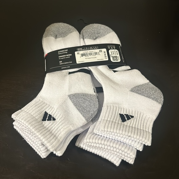 Adidas Youth Cushioned Aeroready 6 Pair Quarter Socks - NWT - Picture 2 of 4